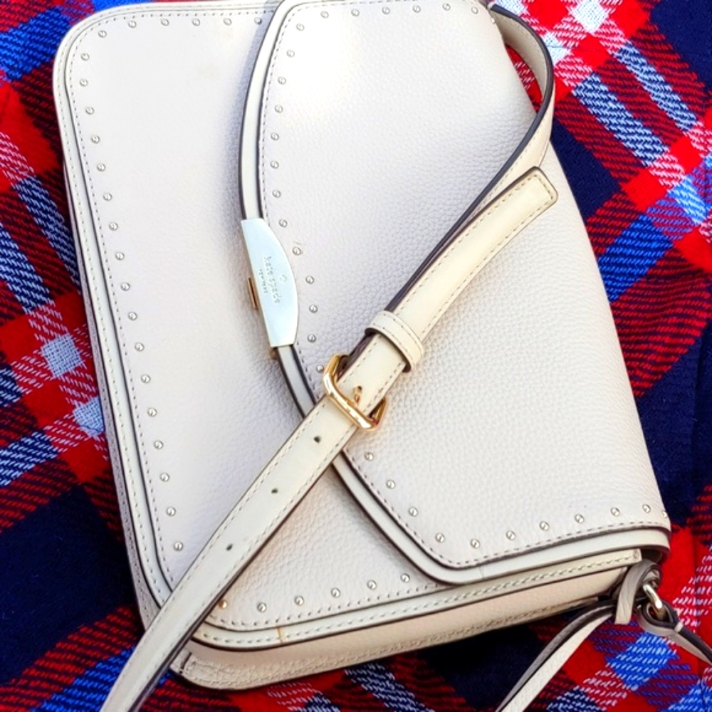 Kate Spade Pink Pebble Leather Crossbody Bag with Front Clip Flap Front